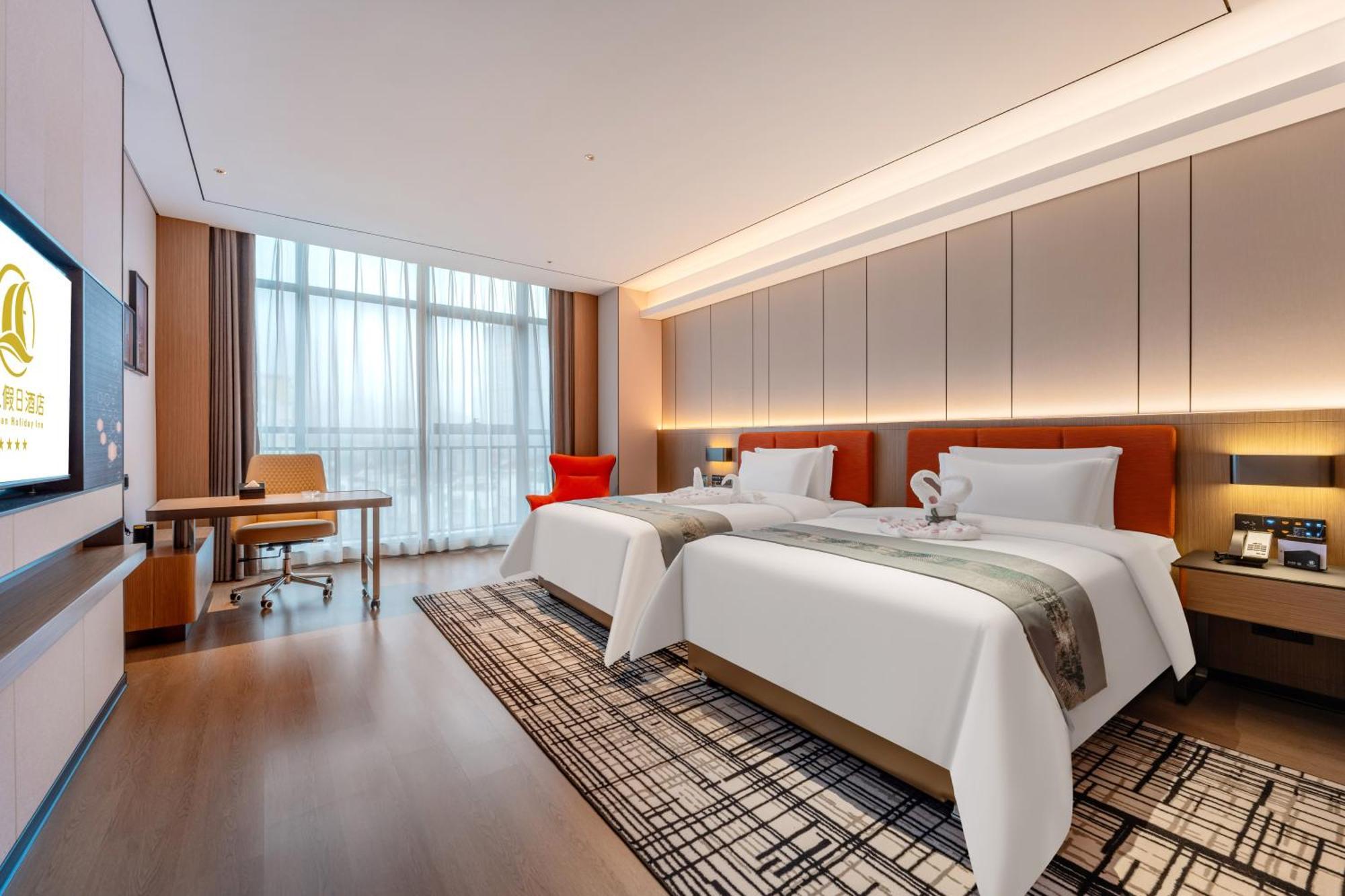 Liang Fan Holiday Inn Guangzhou Exterior photo